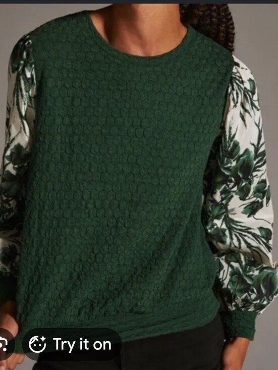 Anthropologie Tops - Anthropologie Porridge Green Quilted Textured Top with Leaf Print Sleeves